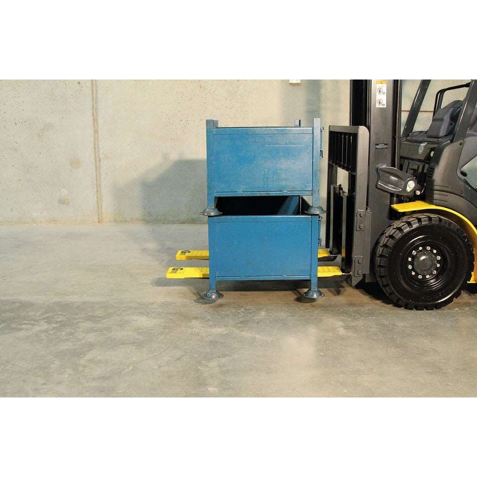 GenieGrips - Anti-Slip Rubber Fork Covers 4″ Wide - GoLift Equipment Sales